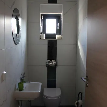 Antunovic * Malinska