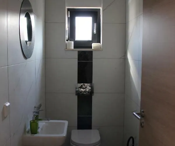 Antunovic * מאלינסקה