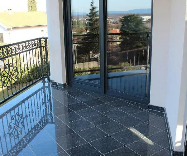 Antunovic * מאלינסקה